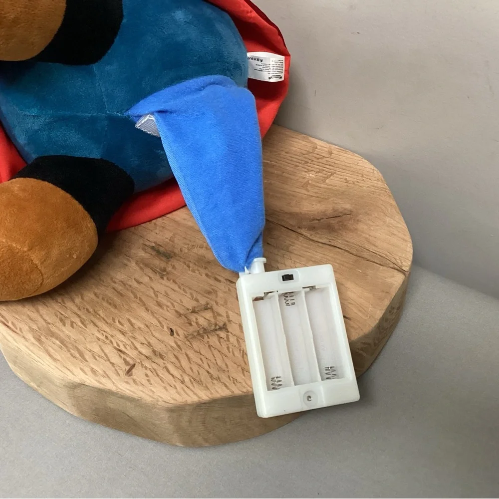 🔴 Disneys Mickey Fantasia Plush - Motion Activated - Like New Condition - Huge - Picture 11 of 14